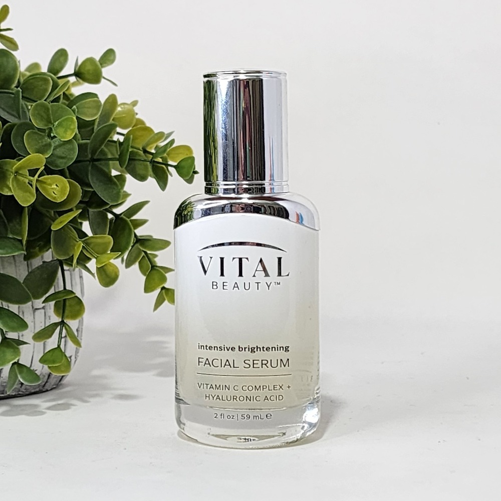 Vital Beauty Intensive Brightening Facial Serum Vitamin C + Hyaluronic Acid 2oz